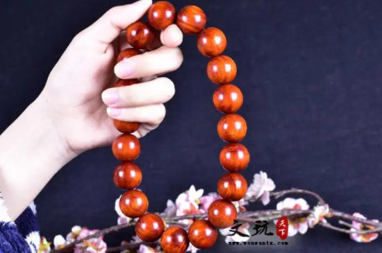 手持手串是什么意思  第3张