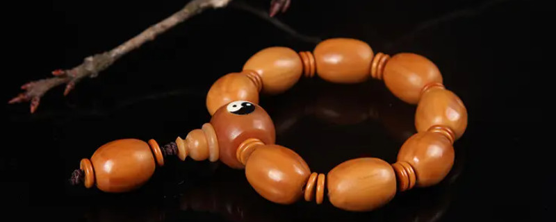 橄榄核尖珠子怎么盘玩  第1张