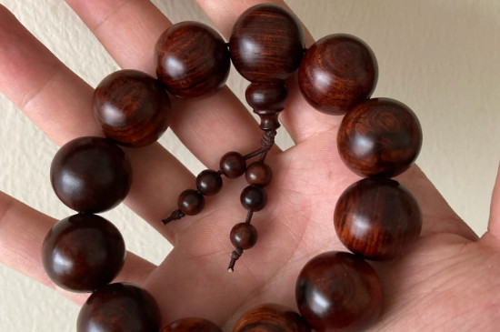 海黄紫油梨手串怎么盘  第2张