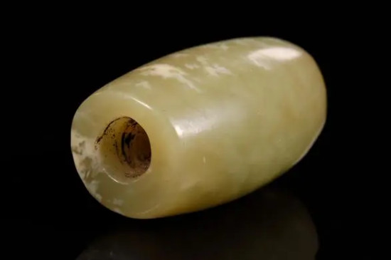 红山玉器打磨痕迹特点  第3张