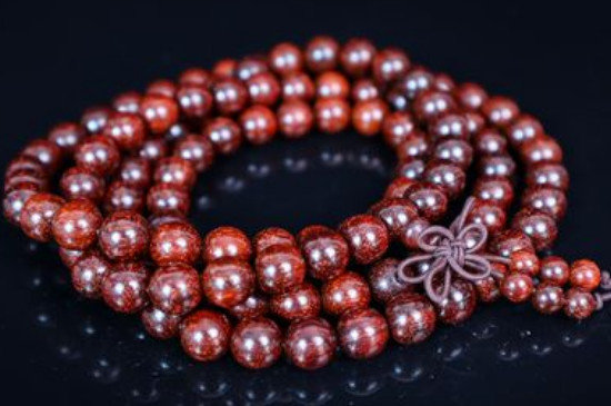 小叶紫檀掉色是怎么回事  第2张