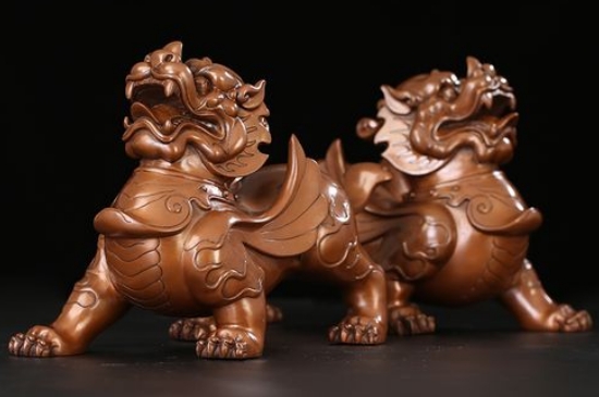 一对貔貅正确在家摆放图片  第4张
