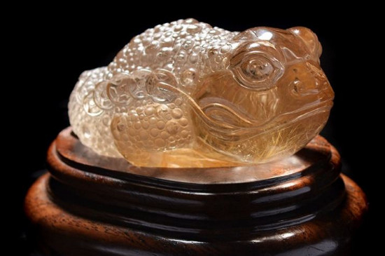 佩戴金蟾的寓意和象征  第3张