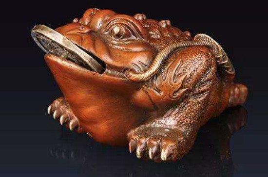 金蟾摆放客厅哪里最好  第6张