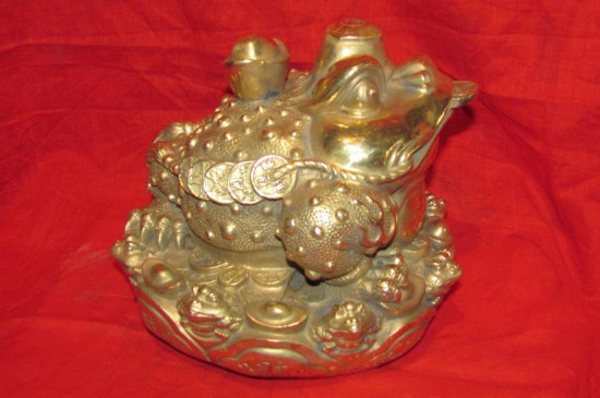 三足金蟾最忌讳什么  第7张