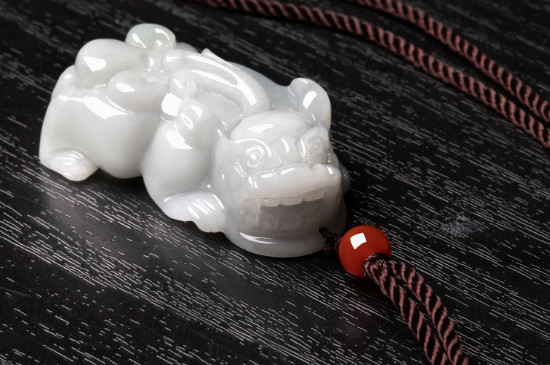 女人带貔貅头朝左好吗  第3张