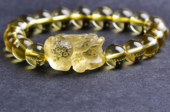 女人带貔貅头朝左好吗  第8张