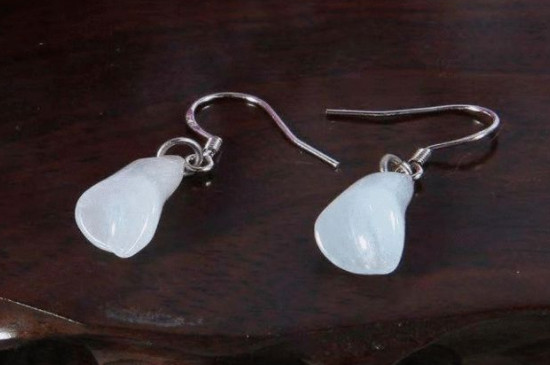 100种玉吊坠的图案与寓意  第6张