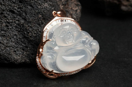 佛吊坠不戴时适合放在哪里  第3张