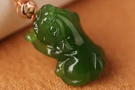 挂在脖子上的貔貅要注意什么  第2张