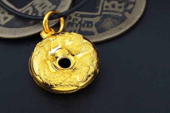 黄金平安扣的寓意是什么意思  第3张