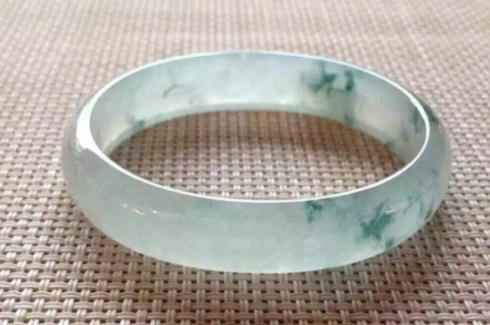 手腕14厘米戴多大手镯  第2张