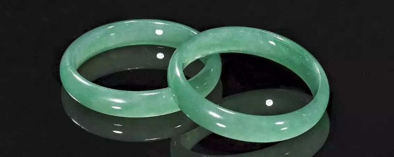 手腕14厘米戴多大手镯  第1张