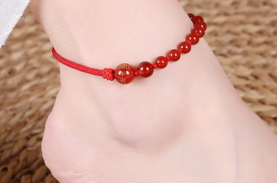 红绳可以戴在脚腕上吗  第3张