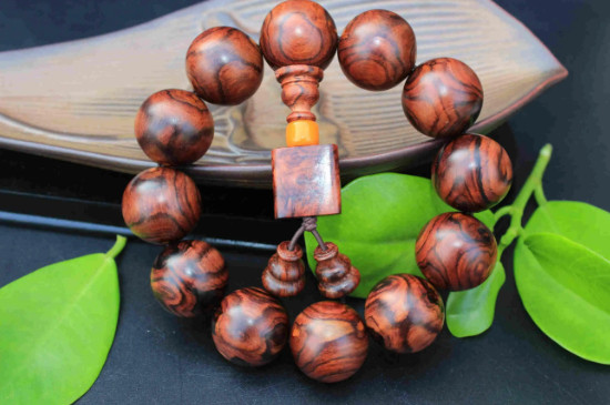 十大木质手串排行榜  第3张