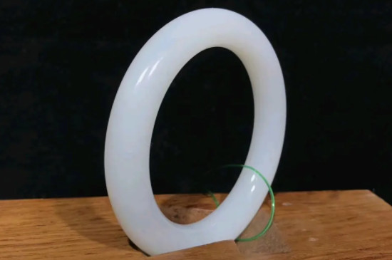 翡翠可以用火烧吗  第3张