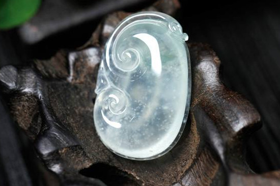 和田玉的新疆料、俄料、韩料、青海料,要如何区分?  第2张