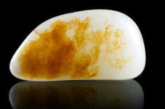 新疆且末料是不是和田玉  第2张