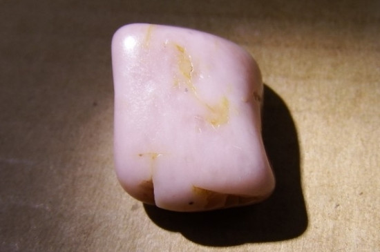 和田玉和昆仑玉有什么区别  第3张