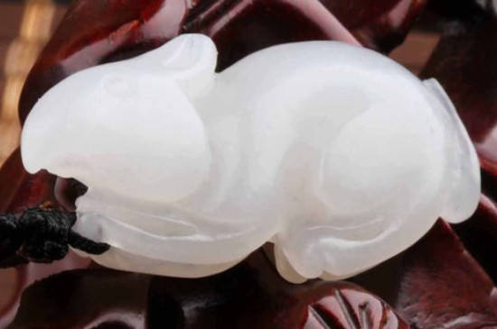 和田玉会变色吗  第2张