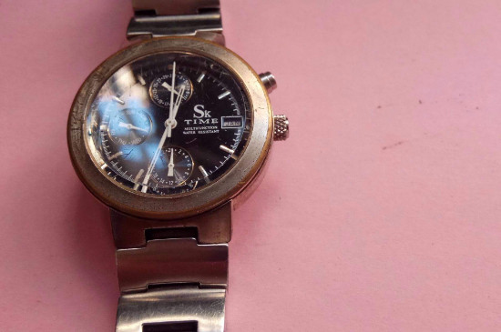 石英表启动后就不会停了么  第2张