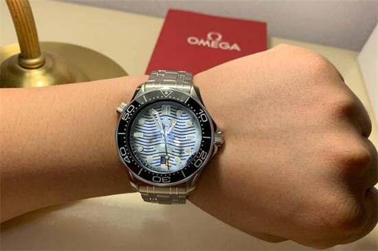 劳力士手表怎么解开表链  第3张