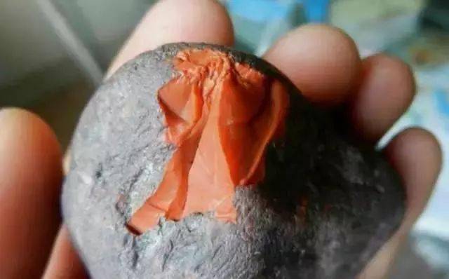 南红原石，开窗都有假？  第6张