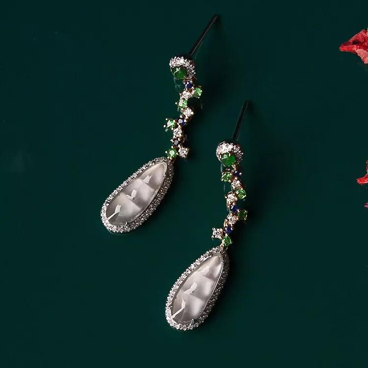 玻璃种翡翠价格一直在上涨，普通人就很难收藏了吗？！  第2张