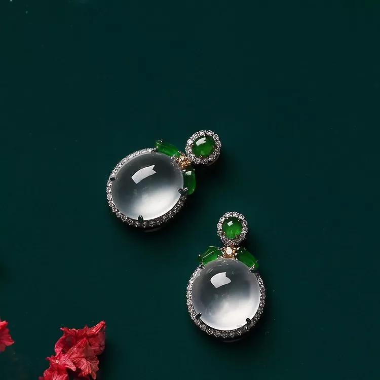 玻璃种翡翠价格一直在上涨，普通人就很难收藏了吗？！  第3张