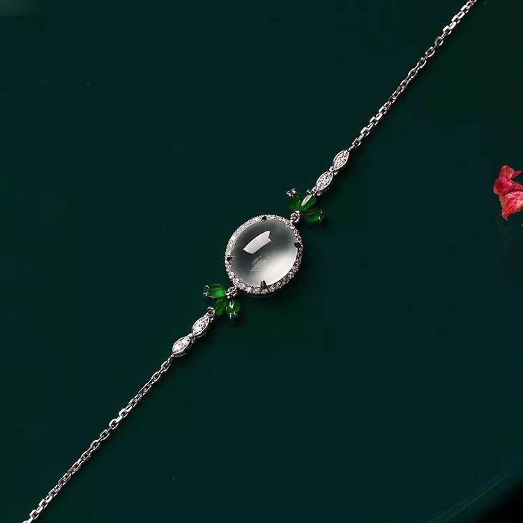 玻璃种翡翠价格一直在上涨，普通人就很难收藏了吗？！  第10张