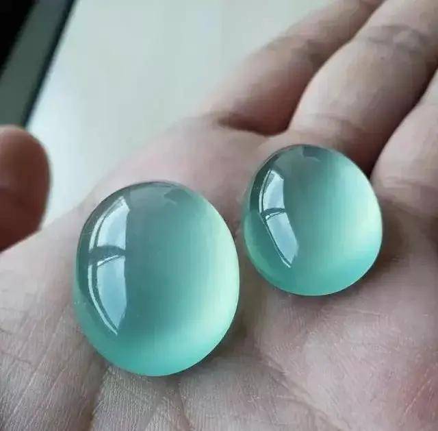 翡翠的又一替身，一般的翡翠还看不上，只冒充高端哦~  第2张