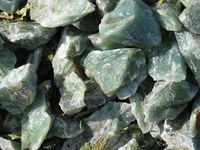 翡翠的又一替身，一般的翡翠还看不上，只冒充高端哦~  第9张