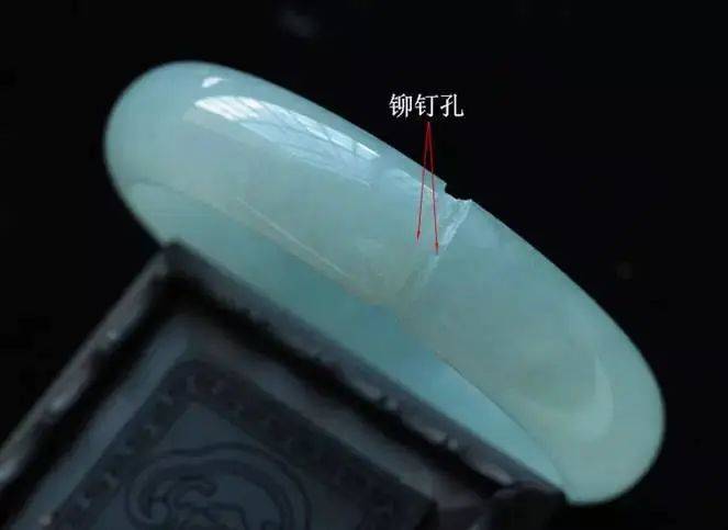 陪伴了7年之久的春带彩手镯摔稀碎，舍不得扔，还能修缮如初吗？  第6张