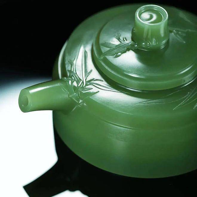 哪些带“绿”的玉石被市场看好呢？  第2张