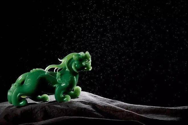 哪些带“绿”的玉石被市场看好呢？  第12张