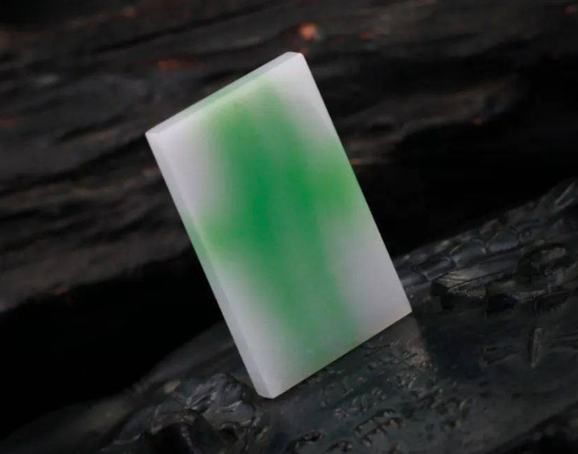 什么样的翡翠才能称为好翡翠呢？一起来看看  第4张