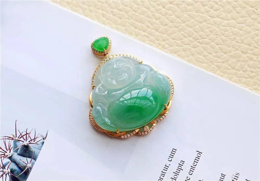 翡翠应该怎么挑选？翡翠是挑“种水货”还是“色货”?  第11张