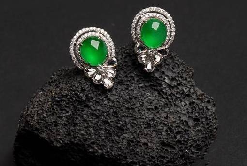 翡翠耳环这么多款式，你选对了吗？  第1张