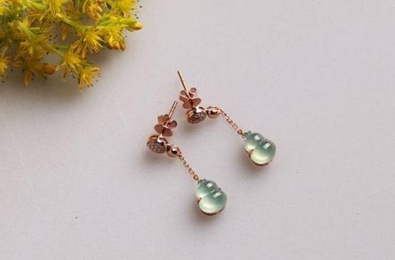 翡翠耳环这么多款式，你选对了吗？  第6张