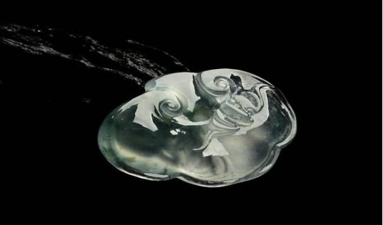 不封底翡翠比封底翡翠好？  第2张