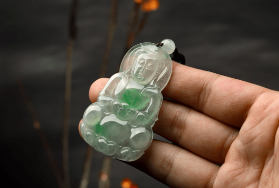 翡翠的知识你真的了解吗？翡翠界的四大你知道分别是什么吗？  第3张