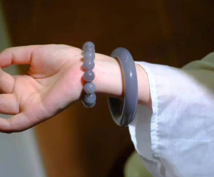 几百块钱的和田玉是真的吗  第3张