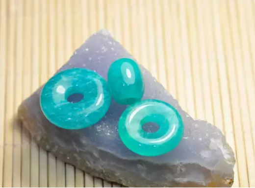 绿松石也有硬度高低的区别？哪种最好  第2张