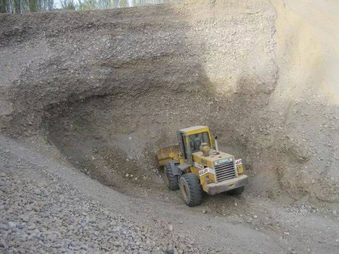 一块和田玉经历了什么吗？ 才能到了你的手上！  第6张