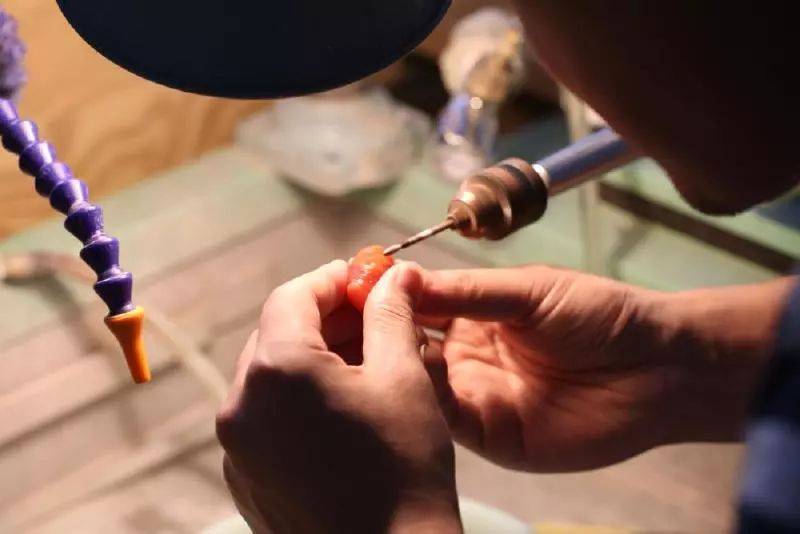 一块和田玉经历了什么吗？ 才能到了你的手上！  第21张