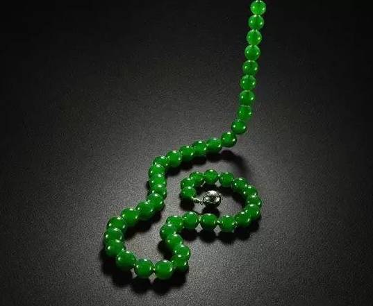 翡翠价格有没有降价的可能呢？  第4张