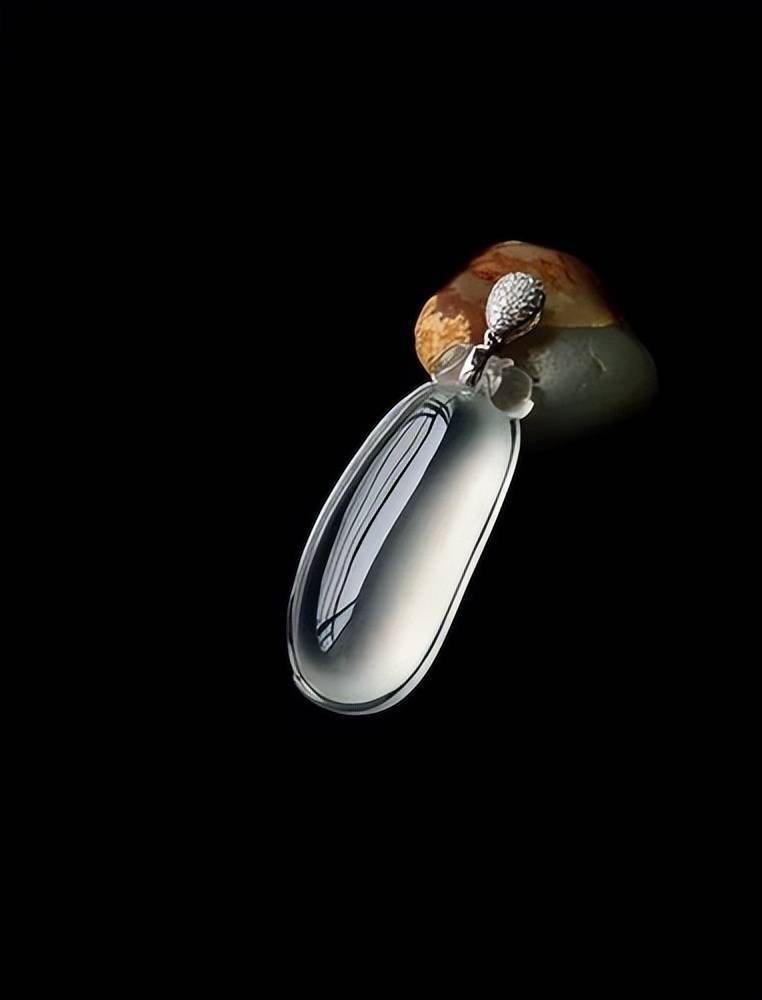 关于翡翠行业的变化，你意识到了吗  第3张