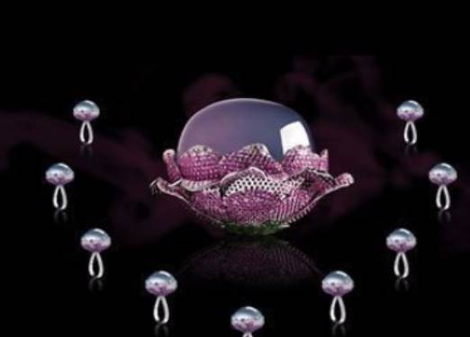 价值6亿元的玻璃种紫罗兰翡翠——''昭仪之星''，竟然也会见光死？  第3张