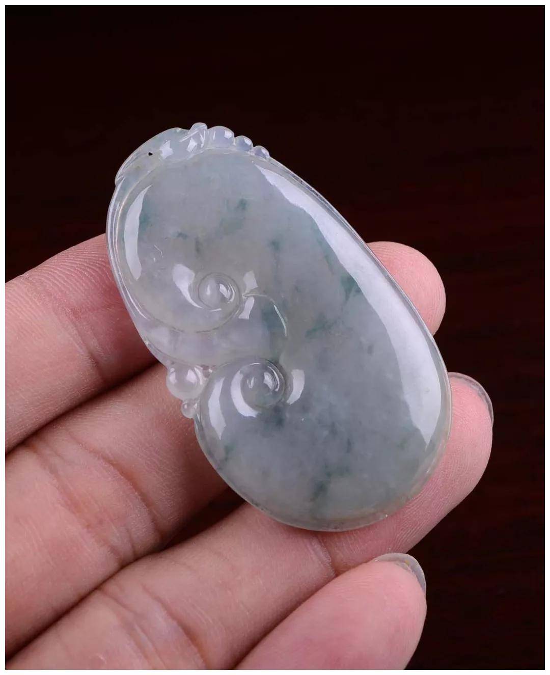 飘蓝花翡翠属于什么档次？价格高还是低？  第8张