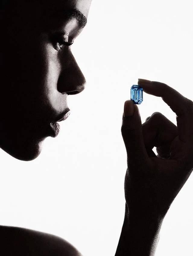 15.10克拉!世界上最大的蓝钻拍卖价格如何?  第3张